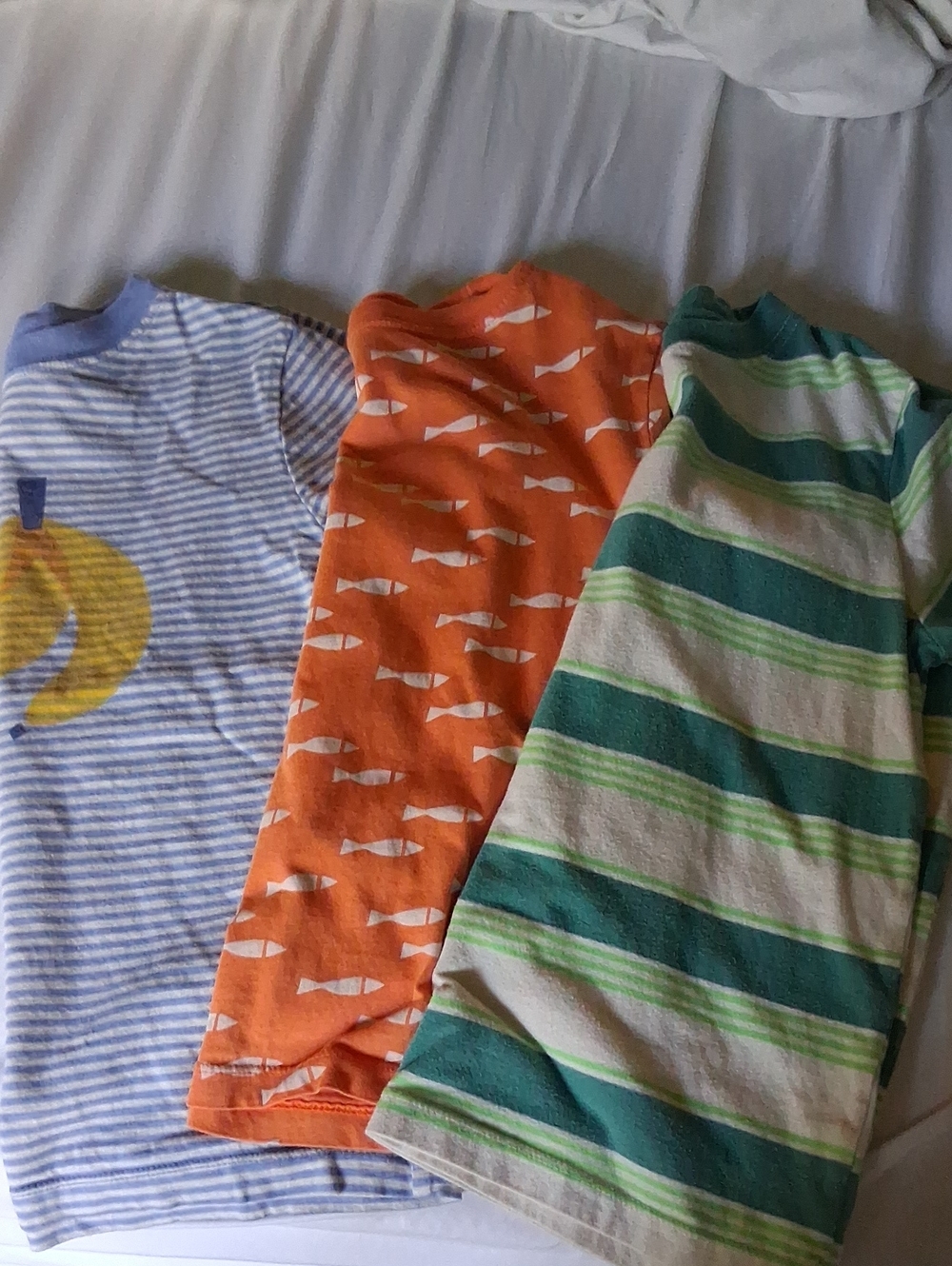 Hanna Andersson Tees in Blue, Orange and Green Stripes Size 6-7  120cm